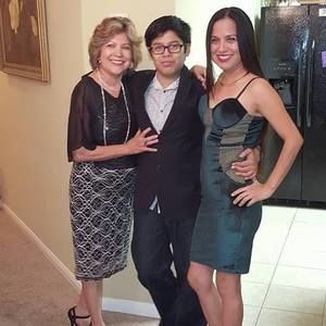 Meet your Posher, Myriam